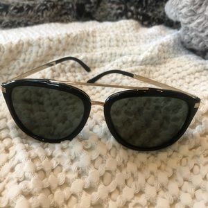 SOLD!!!!!!Versace 4299 sunglasses SALE !!!!!!